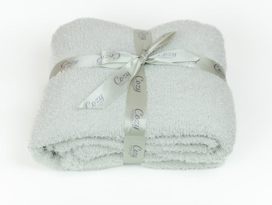 Cozy Threads Adult Lightweight Bamboo Throw, Taupe